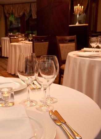 Restauracja CINQ